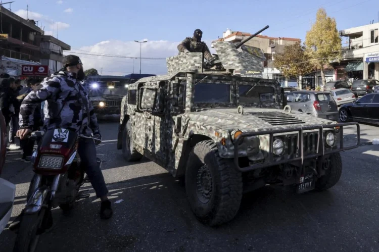Suriyada kürdlərlə hərbçilər arasında şiddətli döyüşlər