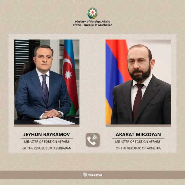 Ceyhun Bayramov Ararat Mirzoyanla telefonla danışıb