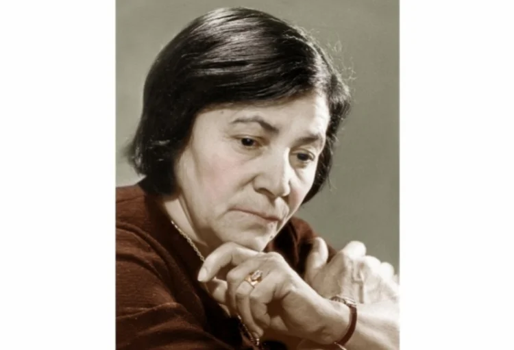 Azərbaycanın ilk qadın şairi Mirvarid Dilbazi - 113