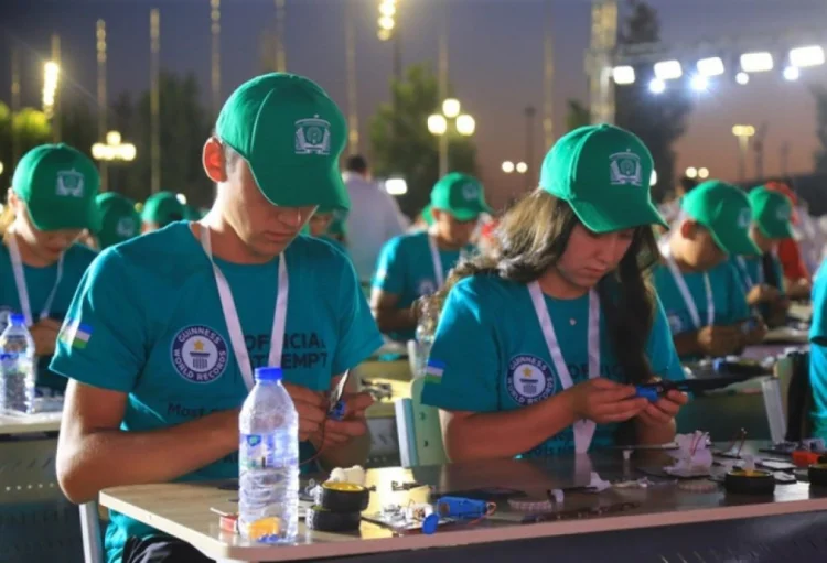 Özbəkistan Ginnesin Rekordlar Kitabına düşüb