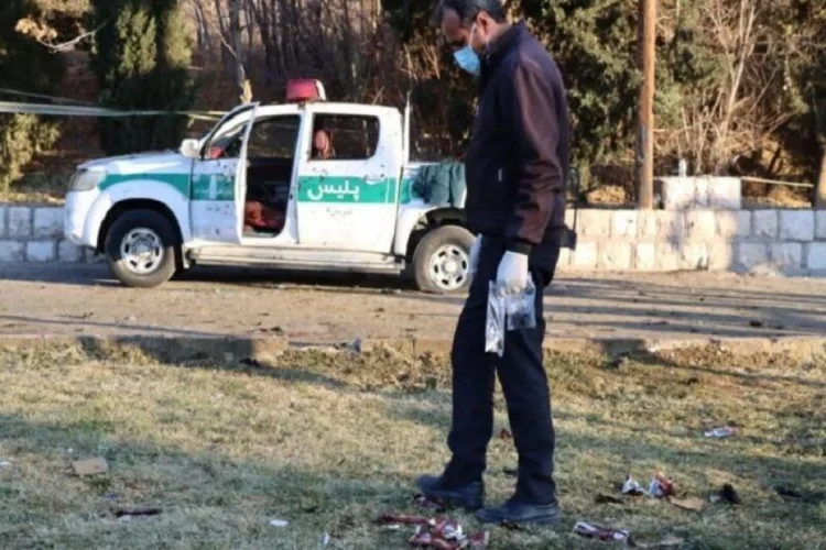 İranda naməlum şəxslər patrul maşınlarına atəş açıb: 5 ölü