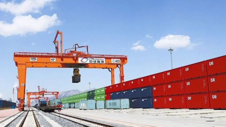Azərbaycanın Çinlə ticarət dövriyyəsi 27% artıb