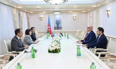 Sahibə Qafarova Fələstinin ölkəmizdəki səfiri ilə görüşüb