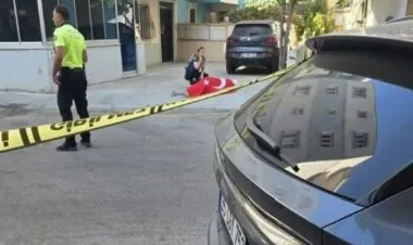 İzmirdə polis bölməsinə silahlı hücum:2 polis ölüb, 6 yaralı