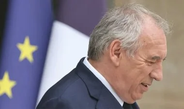 Fransa parlamenti Bayru hökumətini istefaya göndərdi