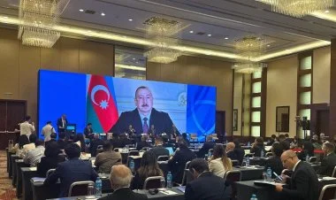 Bakıda AQEM Beyin Mərkəzləri Forumunun 13-cü iclası gedir