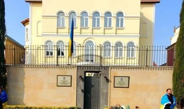 Ukraynanın Azərbaycandakı səfirliyində matəm kitabı açılıb