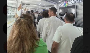 “ASAN xidmət” sistemindəki nasazlıq növbələrə səbəb olub