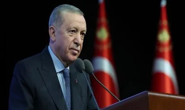 Ərdoğan həmrəylik nümayiş etmək eçün Qətərə gedir