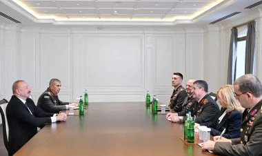 İlham Əliyev Şuşada Selçuk Bayraktaroğlunu qəbul edib