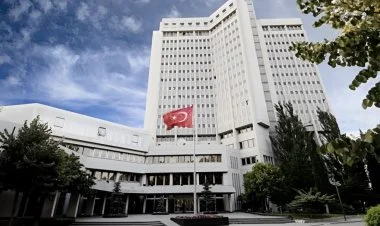 Türkiyədə Xarici Işlər Nazirliyinin 15 əməkdaşı həbs edilib