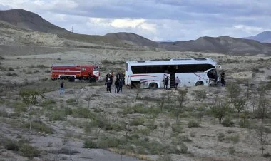 Naxçıvan-Bakı avtobusu dərəyə aşıb, 16 nəfər xəsarət alıb