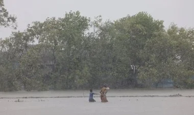 Hindistanda leysan yağışlar nəticəsində ölən və itkin var