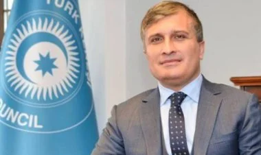 Azərbaycan türk dünyasında körpü rolunu oynayır