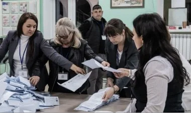 Moldovada parlament seçkilərində hakim partiya qalib gəlib