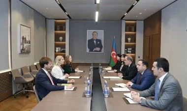 Ceyhun Bayramov ABŞ rəsmisi ilə görüşüb