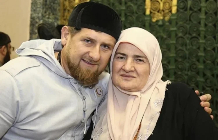 Kadırovun anasına sanksiya tətbiq edilib