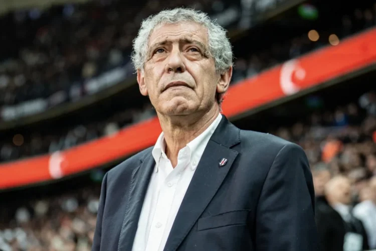 Futbol üzrə millimizin baş məşqçisi Santuş istefaya getdi