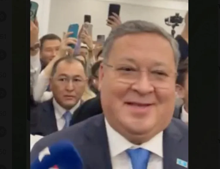 Qazaxıstan XİN rəhbəri həbs olunmayıb