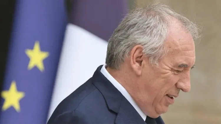 Fransa parlamenti Bayru hökumətini istefaya göndərdi