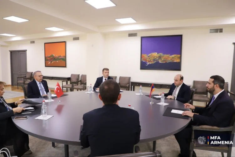 Ermənistan XİN Kılıcla Rubinyanın danışıqları haqda