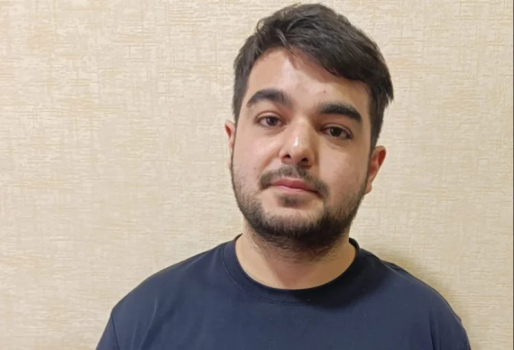 Sosial şəbəkələrdə dələduzluq edən şəxs saxlanılıb