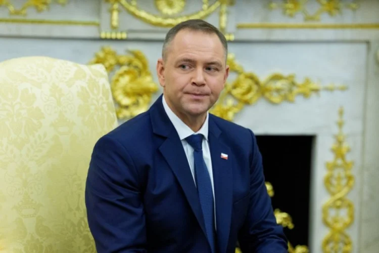 Polşa ölkədə NATO qoşunlarının yerləşdirilməsini təsdiqləyib