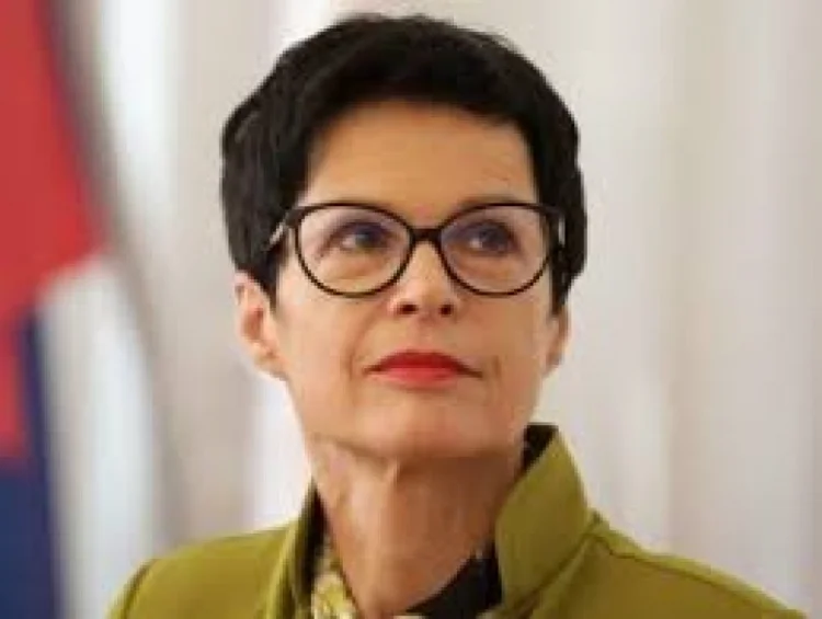 Avrokomissar Marta Kos İrəvana səfər edib
