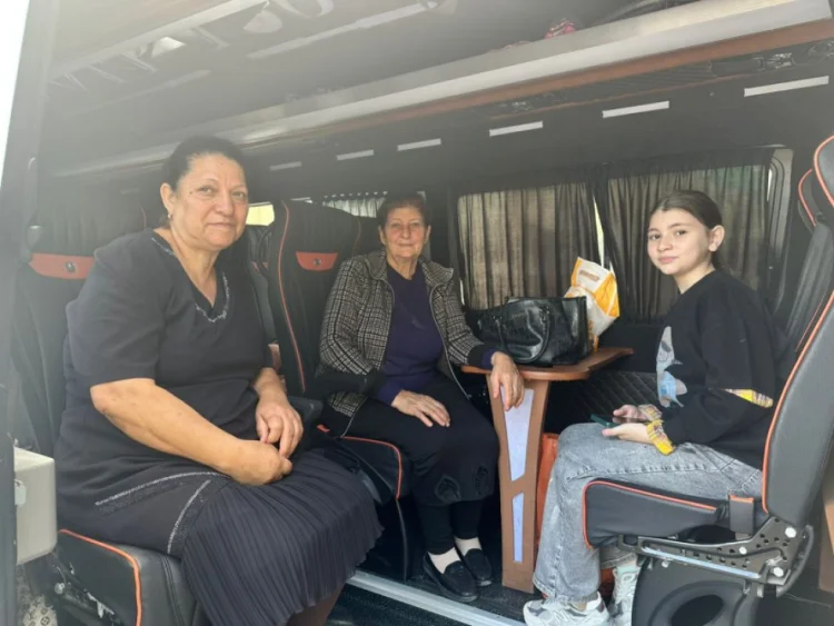 Növbəti köç karvanı Kəlbəcərə çatıb YENİLƏNİB
