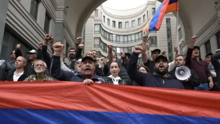 Heç bir illüziyaya qapanmağa ehtiyac yoxdur