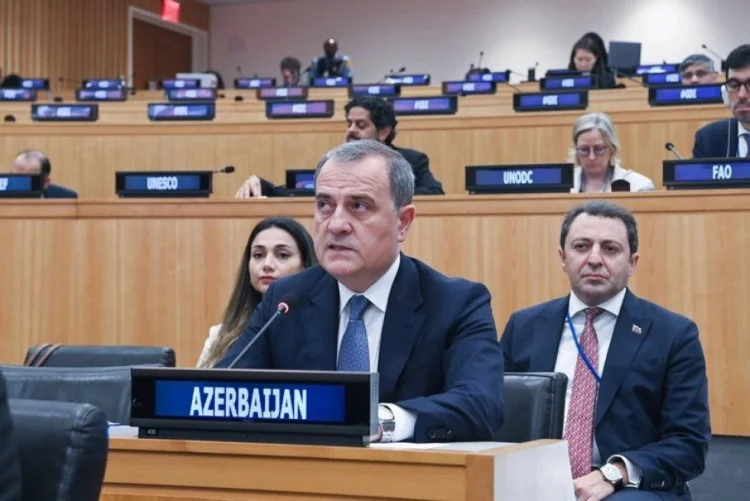 Azərbaycan Çinin Qlobal Təşəbbüslərini dəstəkləyir