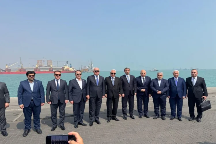 Şahin Mustafayev İranın Bəndər Abbas limanında olub