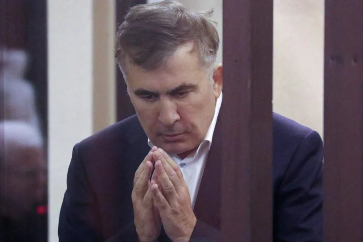 Saakaşvili dövlətə 9 milyon lari ödəməlidir