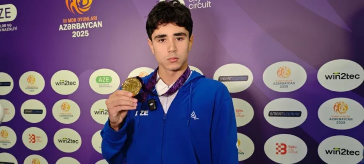 III MDB Oyunları: üzgüçülükdə İlk qızıl medalımız