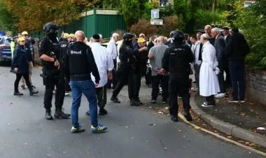 Britaniyada sinaqoqa hücum olub, 2 nəfər ölüb FOTO
