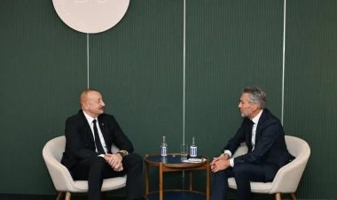 İlham Əliyev Kopenhagendə Niderlandın Baş naziri ilə görüşüb