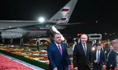 Vladimir Putin Tacikistana səfərə gəlib