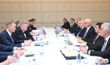 Şahin Mustafayev və Aleksey Overçuk arasında görüş keçirilib