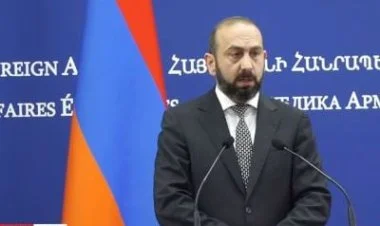 İrəvan Konstitusiyanın dəyişdirilməsi tələbini qəbul etmir