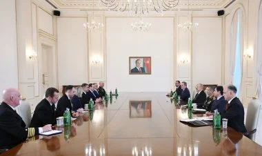 İ.Əliyev ABŞ Mərkəzi Komandanlığının komandanını qəbul edib