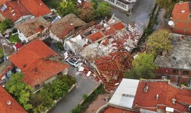 Türkiyədə 6,1 bal gücündə zəlzələ baş verib VİDEO