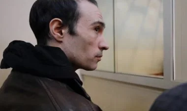 Casusluqda ittiham edilən Martin Ryanın məhkəməsindən