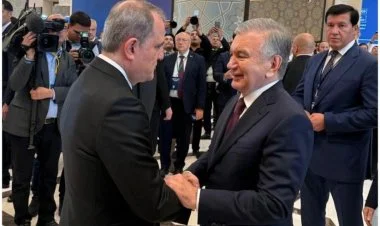 Ceyhun Bayramov Özbəkistan Prezidenti ilə görüşüb