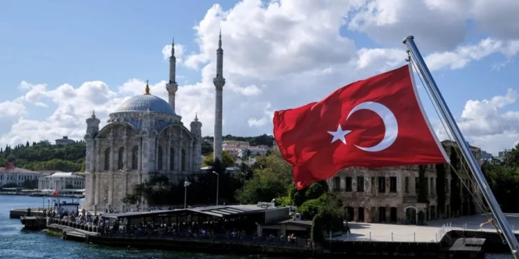 Türkiyə BMT-nin İrana qarşı sanksiyalarına qoşulub FOTO