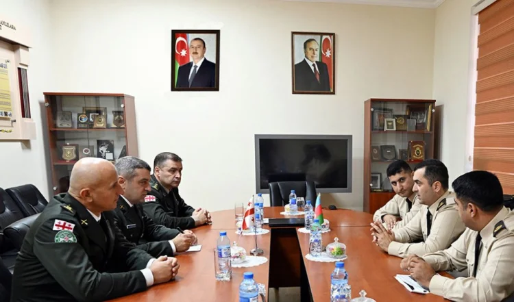 Azərbaycanla Gürcüstanın hərbi mütəxəssisləri görüşüb