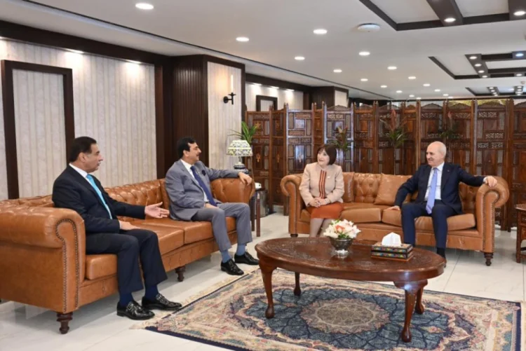 İslamabadda üçtərəfli görüş keçirilib