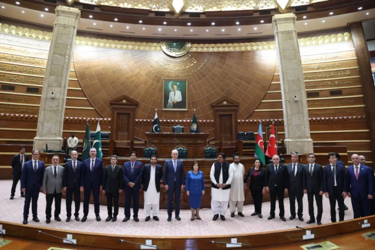 Azərbaycan və Türkiyə parlamentlərinin sədrləri Lahorda