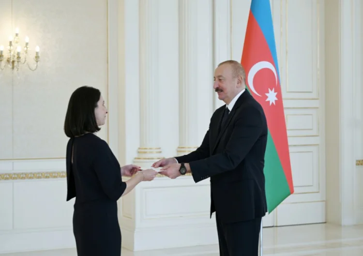 Fransayla anlaşılmazlığa səbəb olan məsələlər keçmişdə qaldı