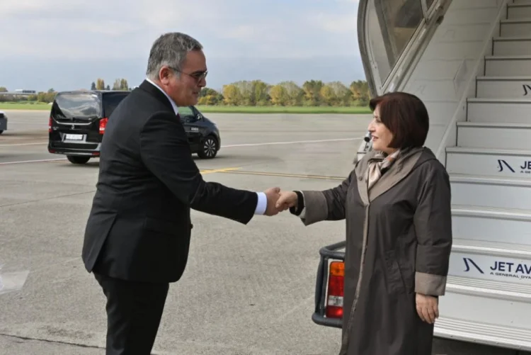 Milli Məclisin sədri Sahibə Qafarova İsveçə gedib