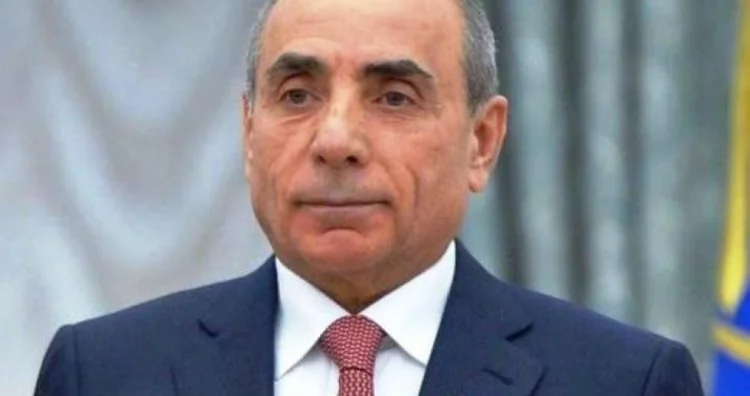 Yaqub Eyyubov "İstiqlal" ordeni ilə təltif edilib